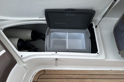 Charter Motorboat Yamarin 65 Day Cruiser Espoo