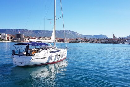 Location Voilier Bavaria Yachtbau Bavaria Cruiser 37 - 3 cab. Split