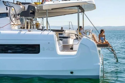 Noleggio Catamarano Lagoon Lagoon 43 Cugnana Verde