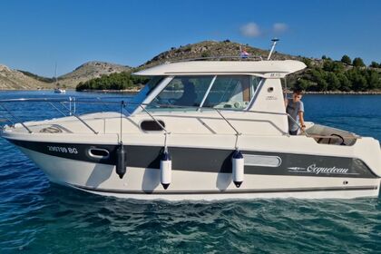 Hyra båt Motorbåt Ocqueteau Range Cruiser 815 Drage, Pakoštane