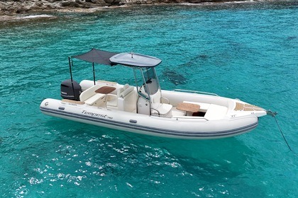 Verhuur RIB Capelli Tempest 750 Luxe Saint-Florent