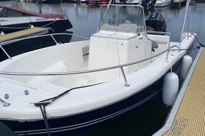 Noleggio Barca a motore White shark 205 Arcachon