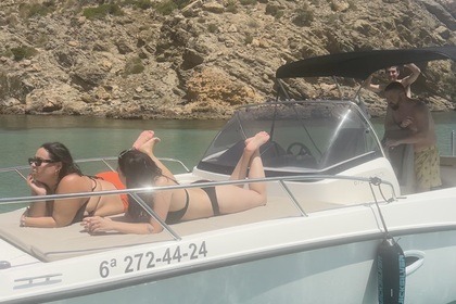 Charter Motorboat Quicksilver 675 Sundeck Mahón