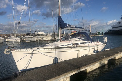 Hire Sailboat  Elan 333 Poole