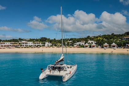 Charter Catamaran Voyage Voyage 440 Sint Maarten