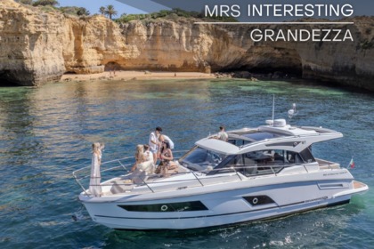 Location Bateau à moteur GRANDEZZA 37CA Vilamoura