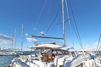 Charter Catamaran Nautitech Rochefort Nautitech 46 Fly Pula