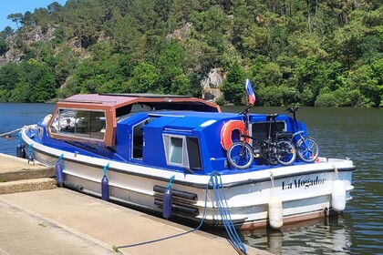 Location Péniche Porter and haylett CONOISSEUR 1135 Redon