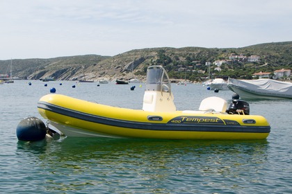 Verhuur Motorboot Capelli Capelli Tempest 400 Cadaqués