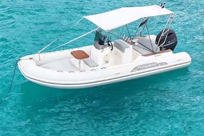 Hyra båt RIB-båt Capelli Tempest 626 Limited Saint-Florent