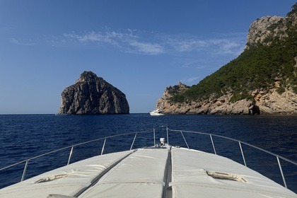 Location Bateau à moteur Sea Ray 400 Sun Sport Port de Pollença