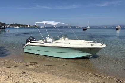 Hire Motorboat Ocqueteau Olympio 630 Hyères