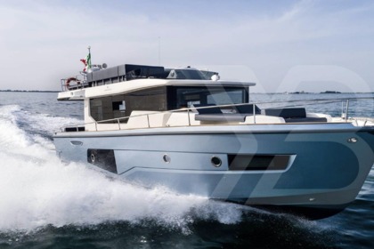 Aluguel Lancha Cranchi T43 Portimão