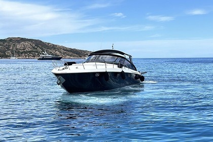 Miete Motorboot Baia BAIA 48 FLASH grigio scuro 2021 Porto Cervo