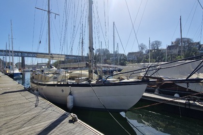 Location Voilier meta joshua Douarnenez