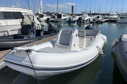 Charter RIB Zodiac Medline 6.8 La Trinité-sur-Mer
