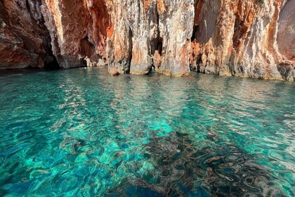 Czarter Łódź motorowa Insidias Fly - 200HP FREE FUEL & SKIPPER Hvar