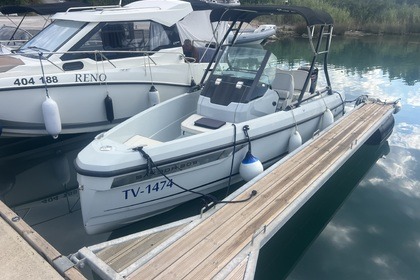 Hire Motorboat Saxdor 205sport Tivat