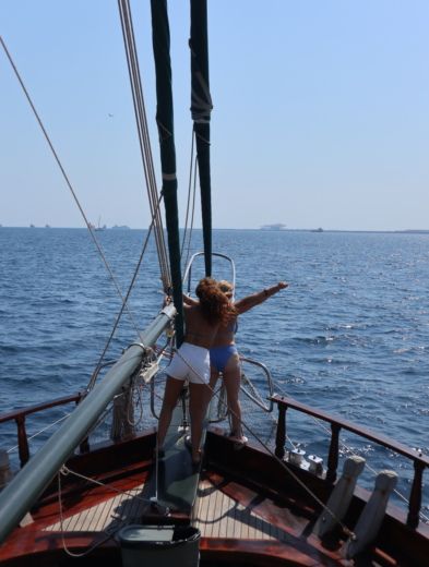 Barcelona Catamaran Nautitech 40 Open alt tag text