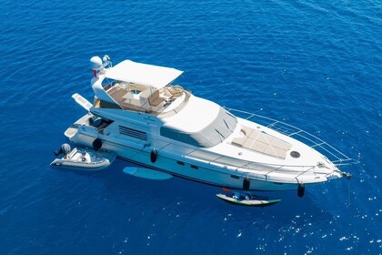 Noleggio Yacht Fairline 59 Göcek