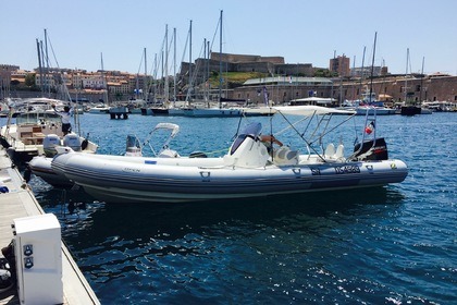 Hyra båt RIB-båt Zodiac Pro Open 850 Marseille