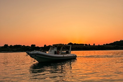 Charter RIB B W A E 27 Vourvourou