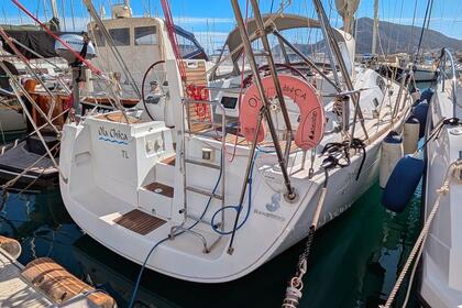 Charter Sailboat Beneteau OCEANIS 40 Altea