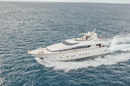 Charter Motor yacht maiora 103 La Romana