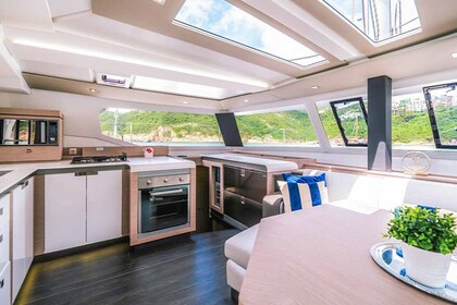 Location Catamaran Fountaine Pajot Fountaine Pajot Tanna 47 - 5 + 1 cab. Pula