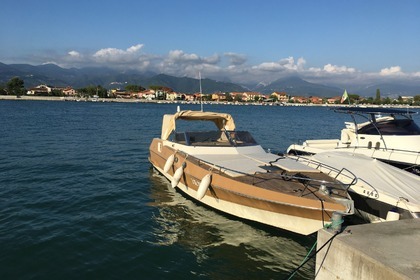 Noleggio Barca a motore Ilver Cimawa Bocca di Magra