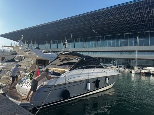 Genoa Motorboat Princess V 48 alt tag text