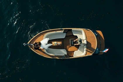 Noleggio Barca a motore Prins Watersport Waterspoor Aviator 717 Spalato