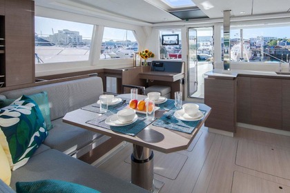 Hire Catamaran  Moorings 4200/3 Road Town