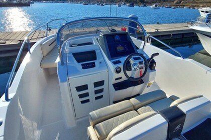 Noleggio Barca a motore Karnic Sl 651 Como