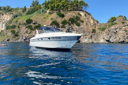 Charter Motorboat Giannetti 40 open Naples