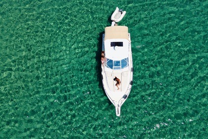 Rental Motorboat Tiara 33 Santorini
