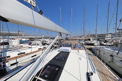 Ενοικίαση Ιστιοπλοϊκό σκάφος Bavaria Bavaria Cruiser 56 Marina Hramina