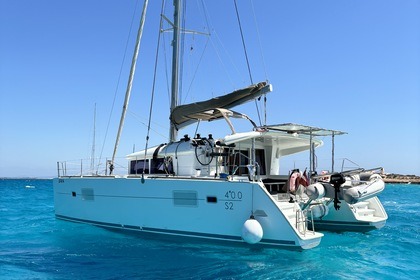 Rental Catamaran Lagoon Lagoon 400 S2 Majorca