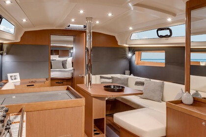 Ενοικίαση Ιστιοπλοϊκό σκάφος Beneteau Oceanis 41.1 Βόλος