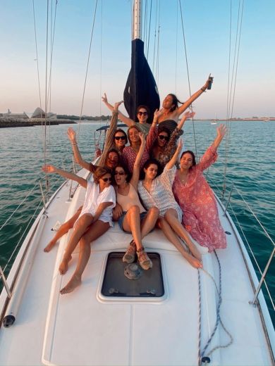 Кадис Sailboat Jeanneau Sun Odyssey 42i alt tag text