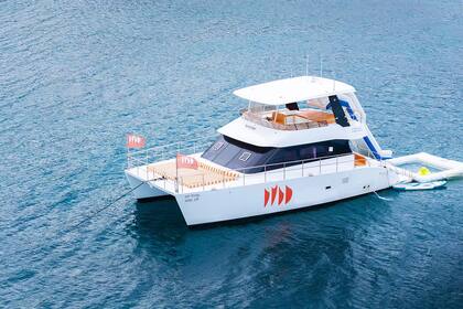 Charter Motor yacht Floeth 48' Phuket