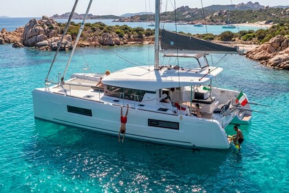 Чартер Катамаран Lagoon Lagoon 40 Палау