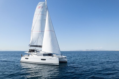 Verhuur Catamaran Fountaine Pajot Elba 45 Athene