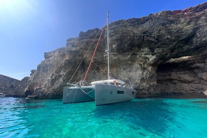 Rental Catamaran Excess 39ft Catamaran Saint Julian's