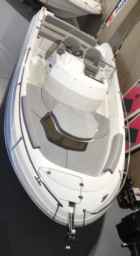 Motorboat Pacific Craft Open 625 Plano del barco