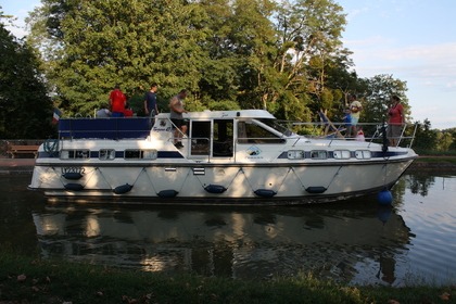 Location Péniche Premium Tarpon 42 TP Châtillon-en-Bazois
