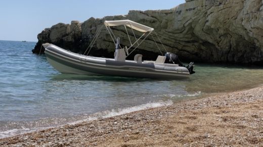 Vieste Without license Italboats Predator 540 alt tag text