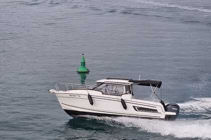 Hire Motorboat Jeanneau Merry Fisher 795 Trogir