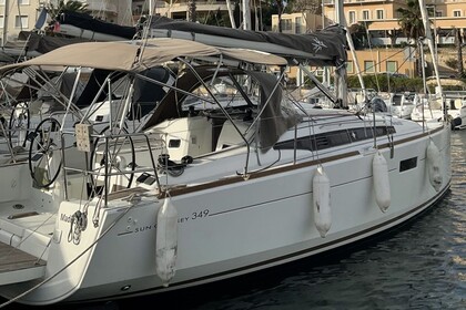 Rental Sailboat Jeanneau SUN ODYSSEY 349 Toulon