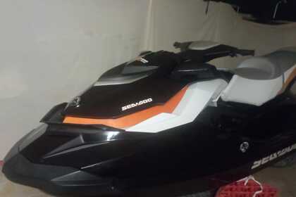 Hire Jet ski seeadoo rotax 155 Savelletri